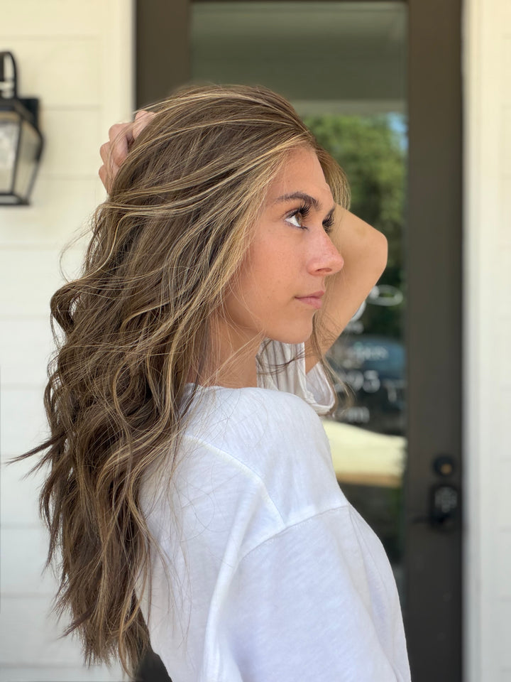 Etta (XS) 22” Lace Top Wig