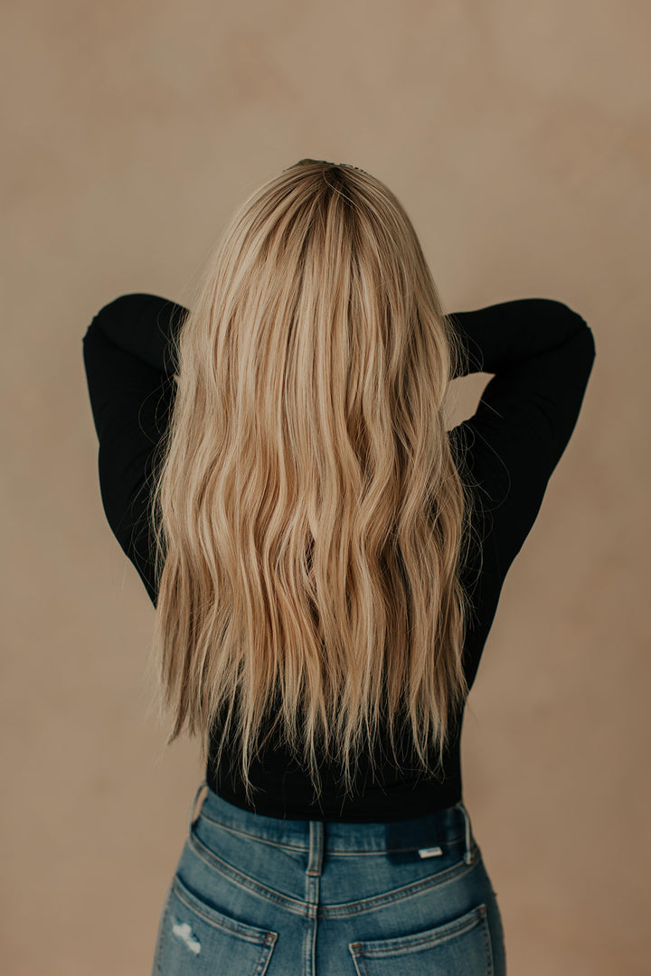 “Rachel” Everyday Headband Wig [M] 22”