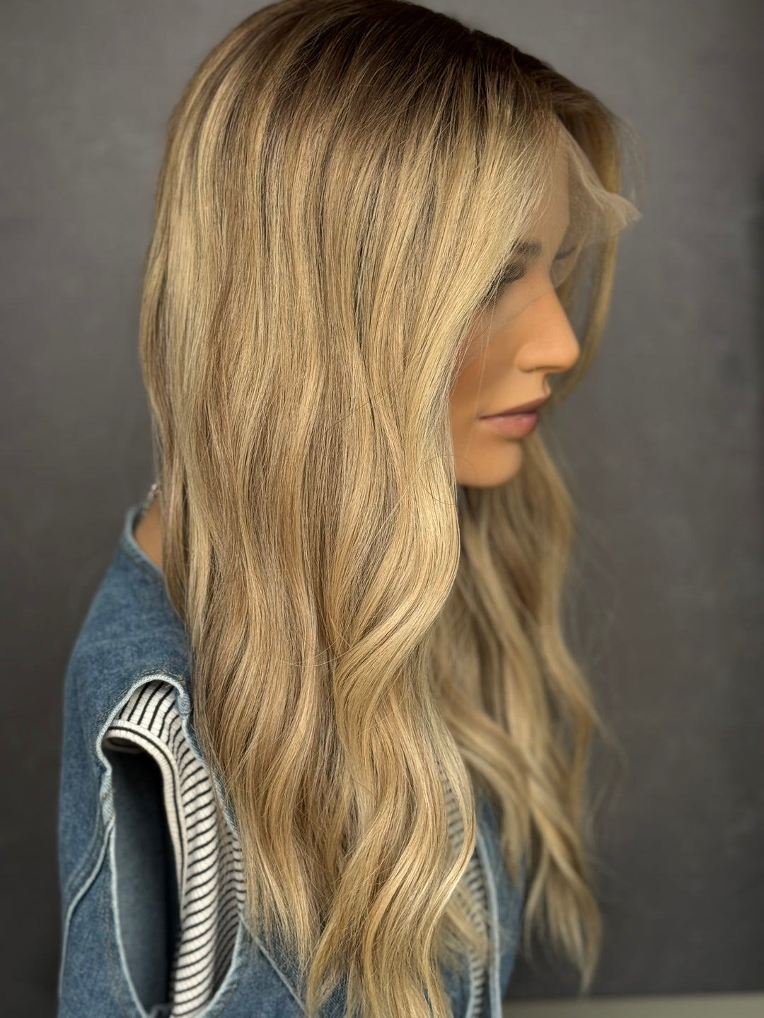 “Bentley” [M] 20” Lace Top Wig