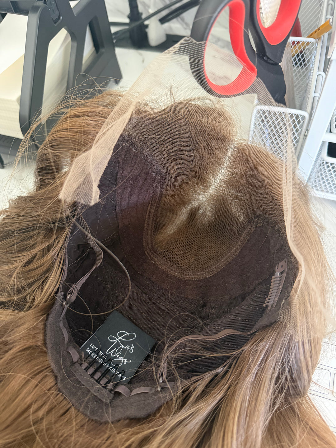 “Autumn” [S] 18” Lace Topper Wig