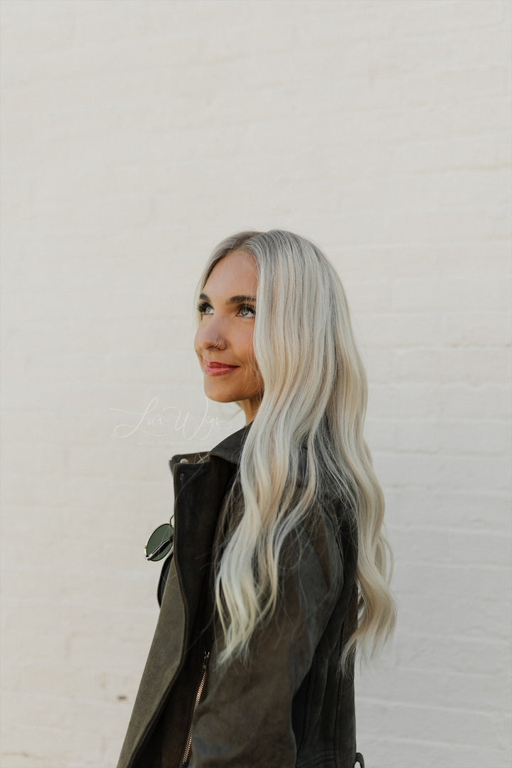 “Ivy” [M] Glam Co. 22” Lace Top Wig