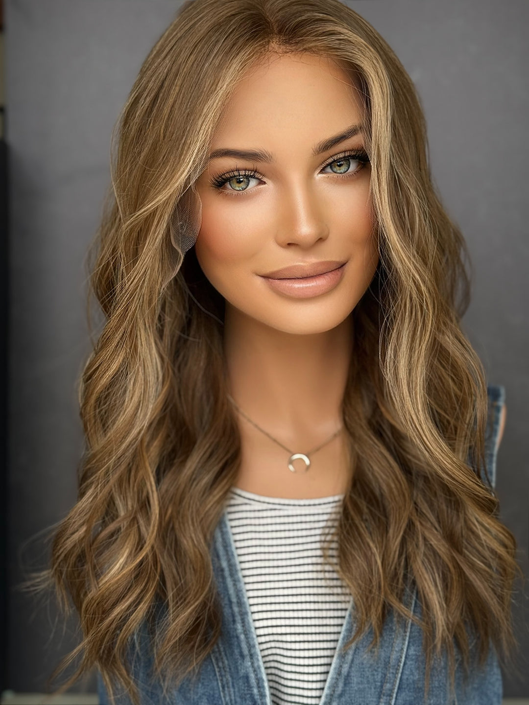 “Raya” [M] 20” Lace Top Wig