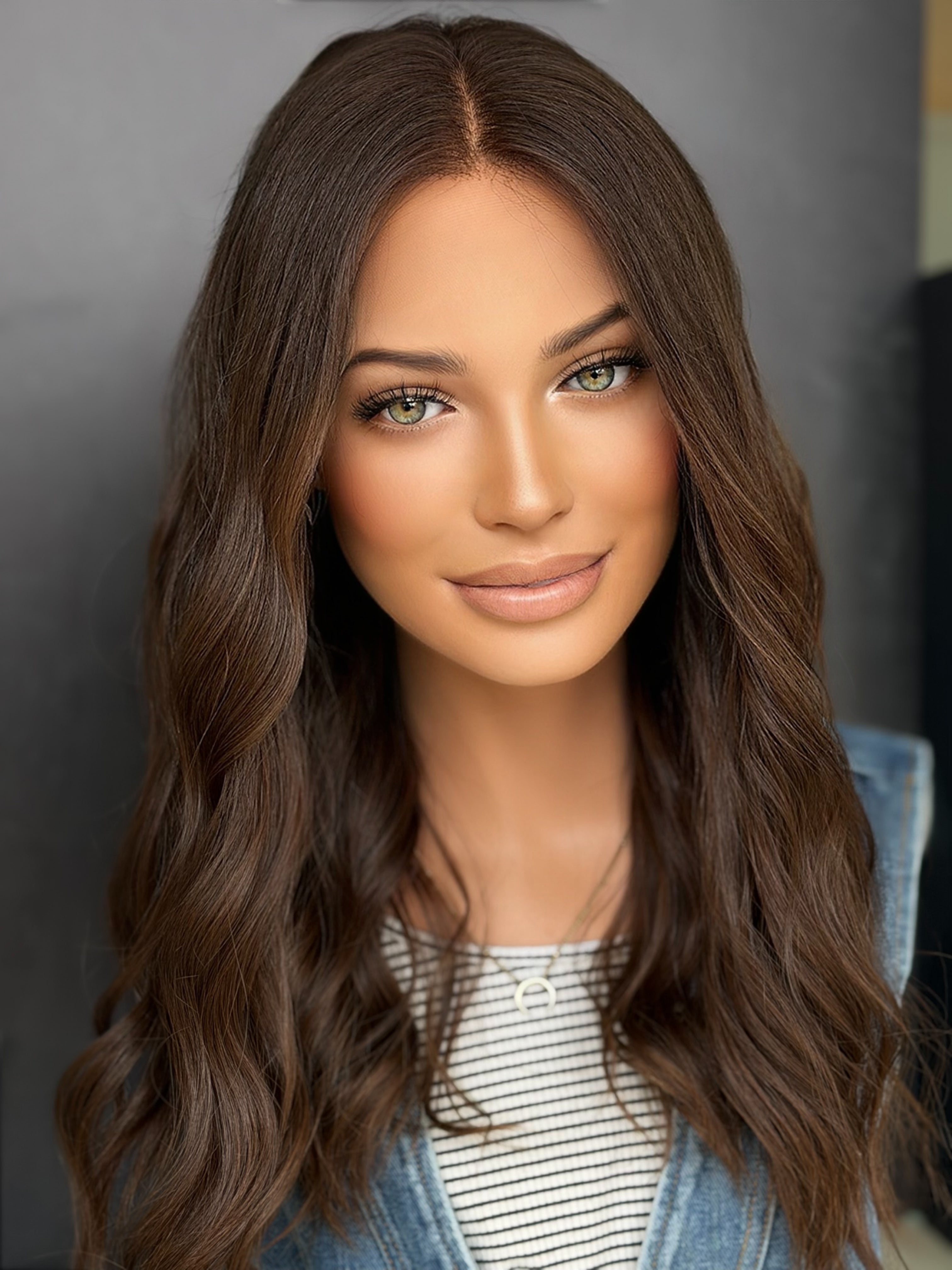 <b>Medium Brown Bleached Knots</b><br><u>S</u> <br> <l>Classic European Collection</l> <br> 20” Lace Top Wig