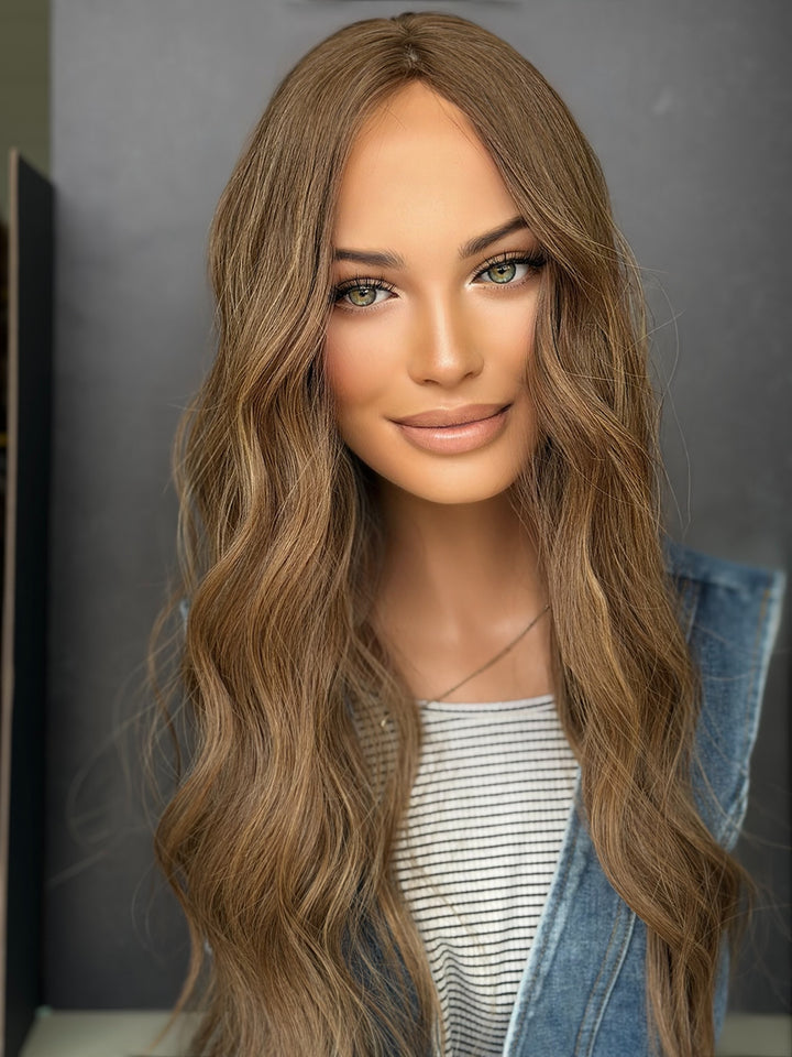 Suzanne [8x9] 22” Silk Top Topper