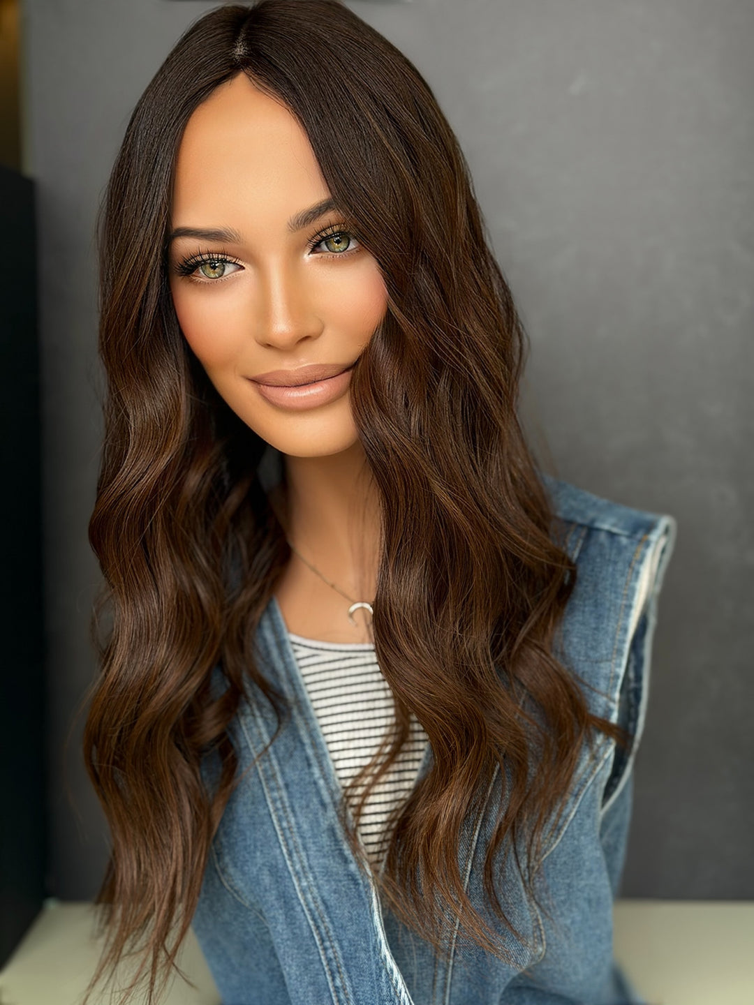 Veronica [8x8] 20” Silk Top Topper