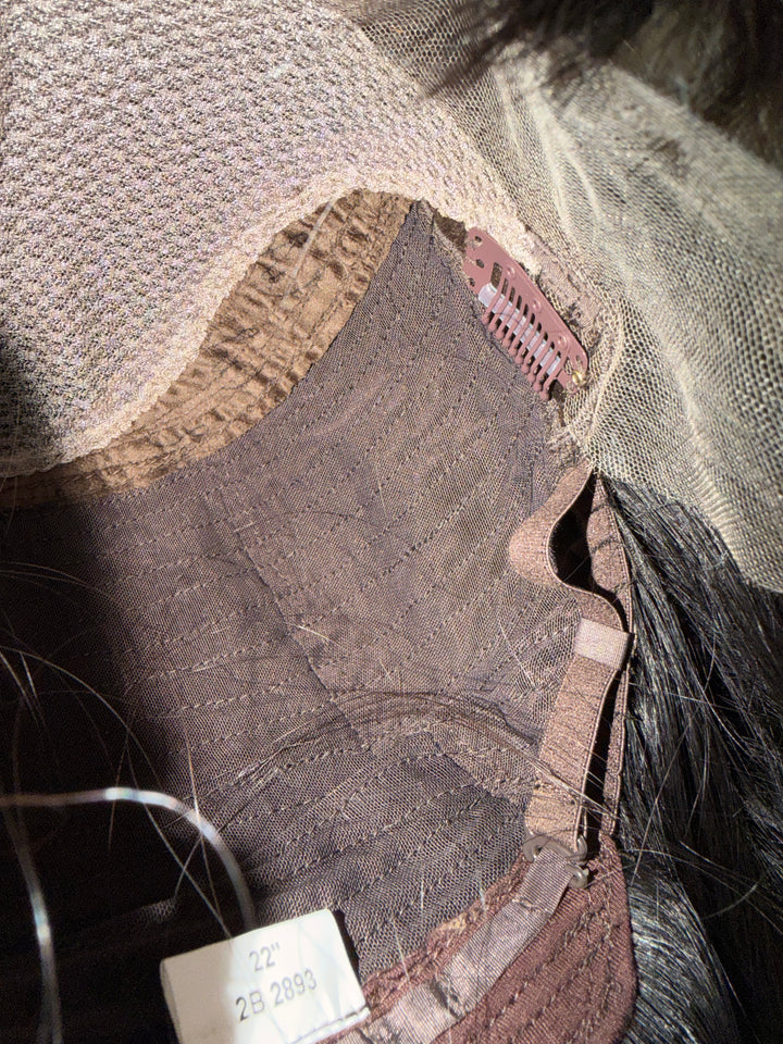 Jordyn [M] 22” Lace Top Wig