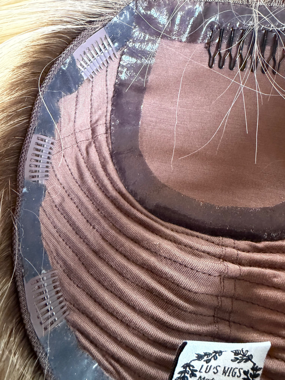 Adele [8x9] 18” Silk Top Topper