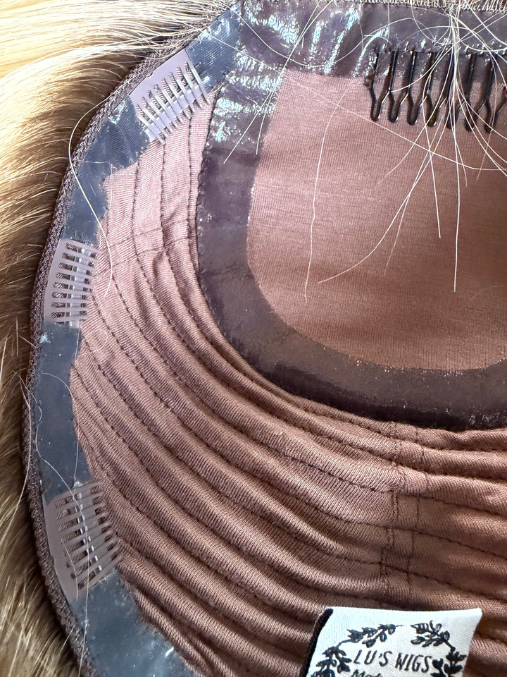 Adele [8x9] 18” Silk Top Topper