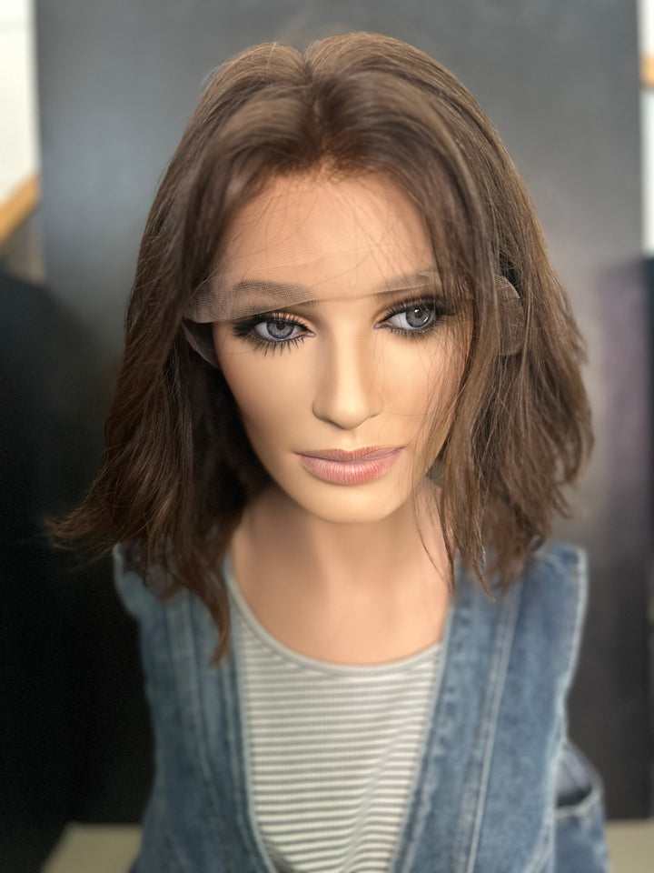 Lauren [M] 13" Lace top wig