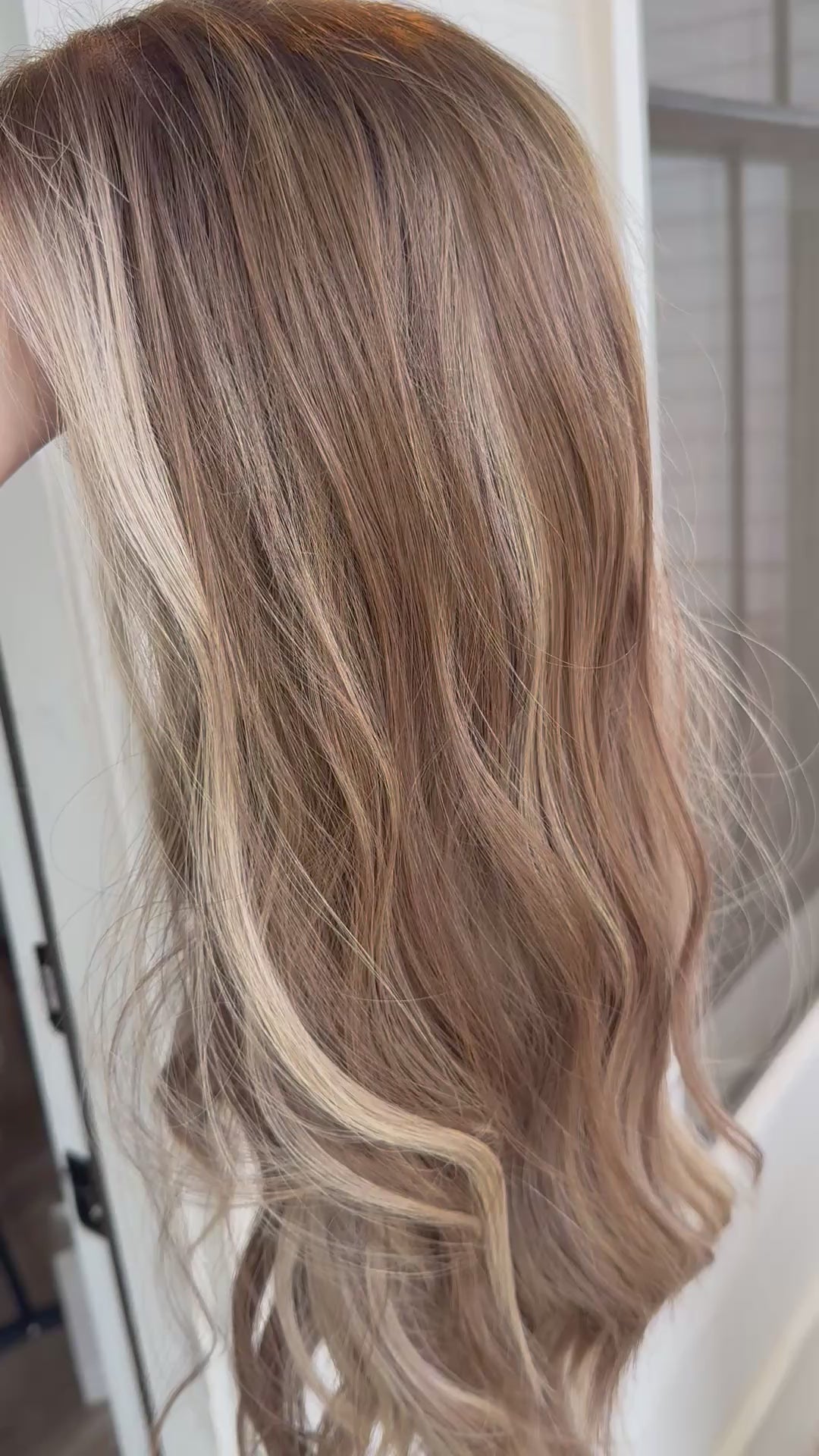B3003 [S] 22” Lace top wig