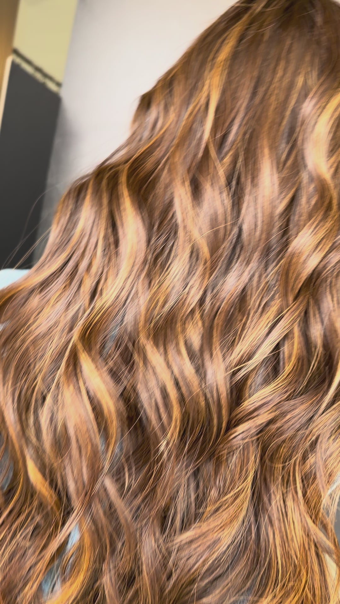 Cora [M] 24” Lace Top Wig