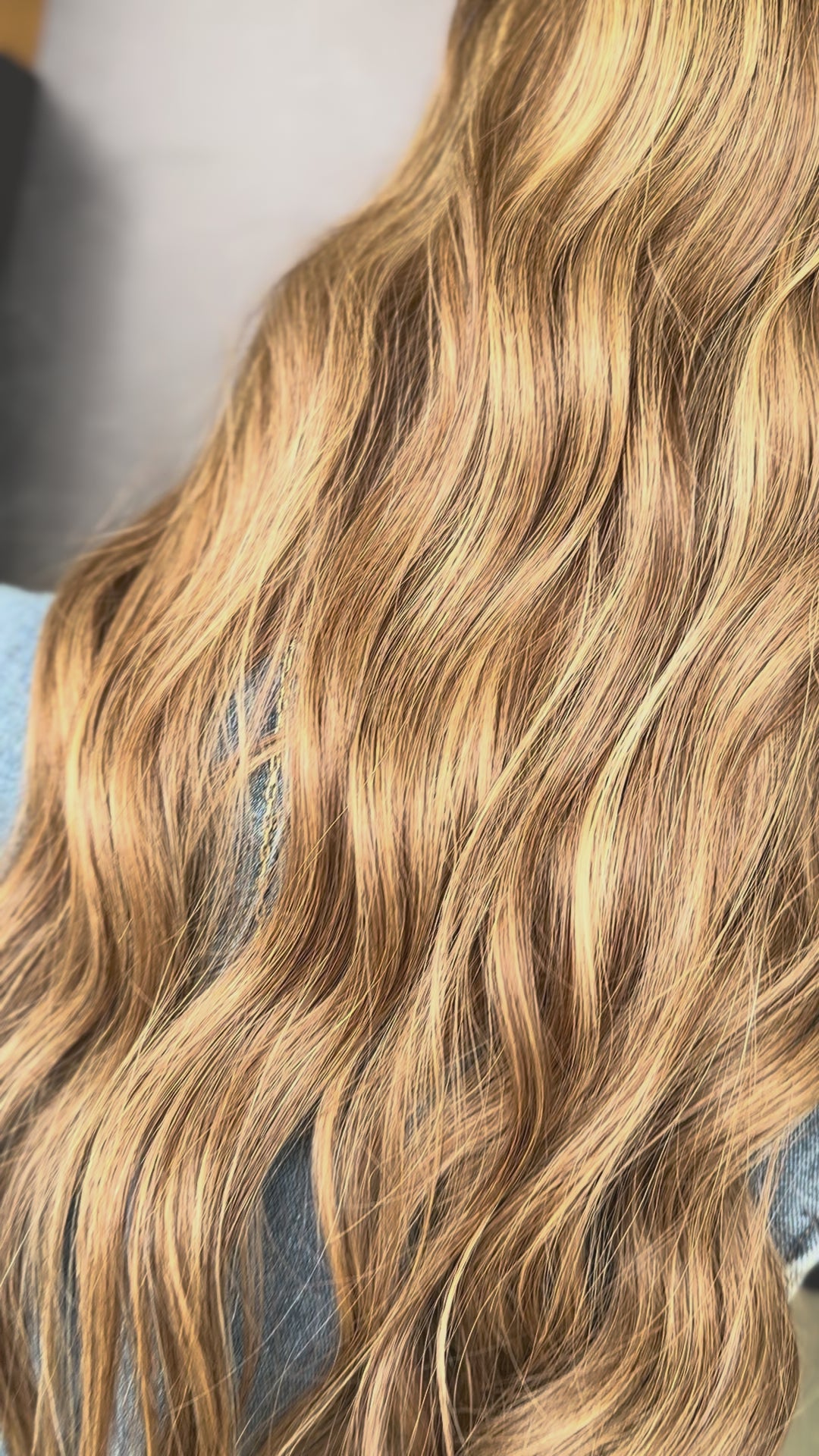 Suzanne [8x9] 22” Silk Top Topper