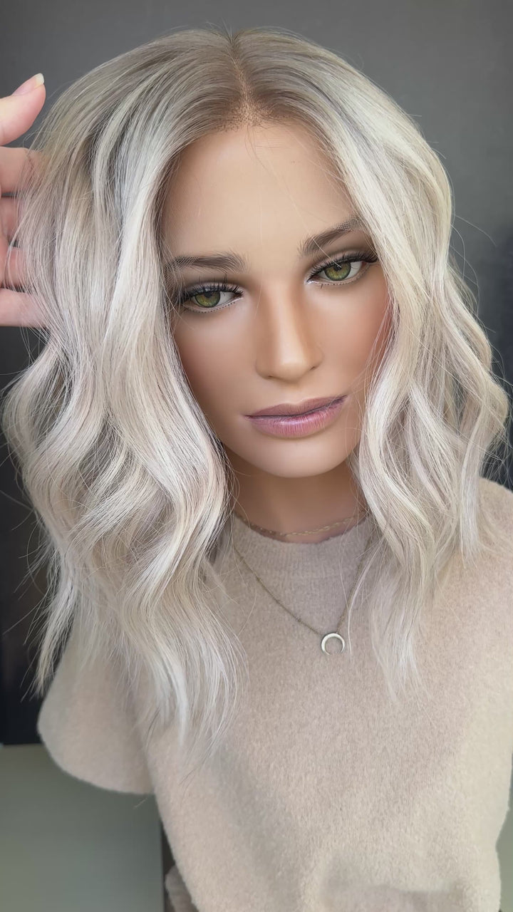 “Bella Rose” [10x11] 16” Lace Top Topper