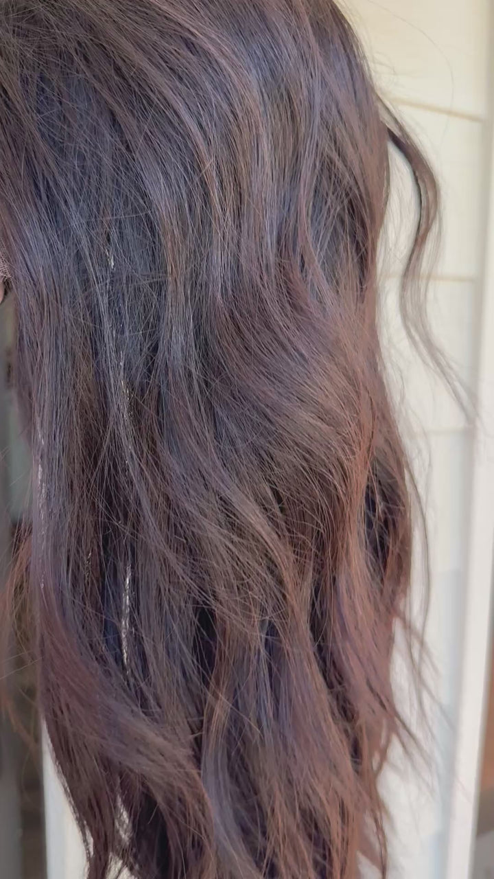 “Jordyn” [M] 22” Lace Top Wig