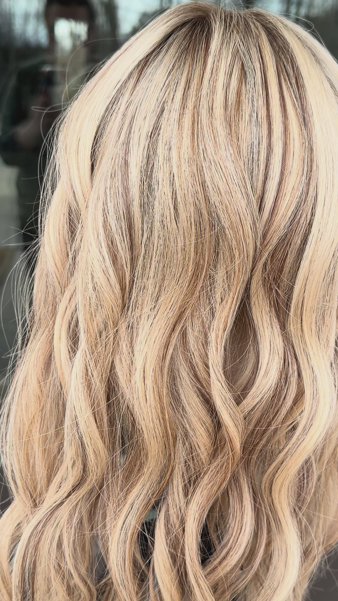 Adele [8x9] 18” Silk Top Topper