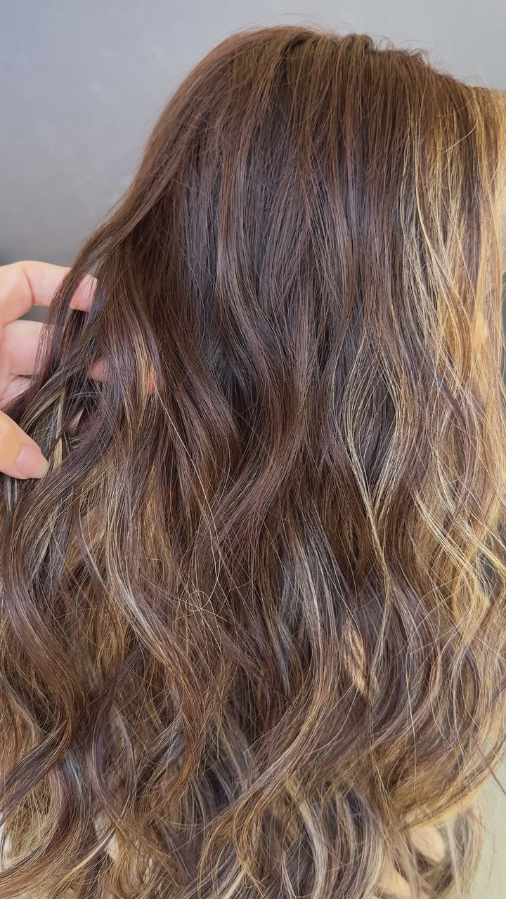 “4B2814” [L] 22” Lace Top Wig